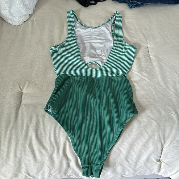 Cupshe One Piece Swimsuit, Green Striped - Size S - Picture 4 of 5